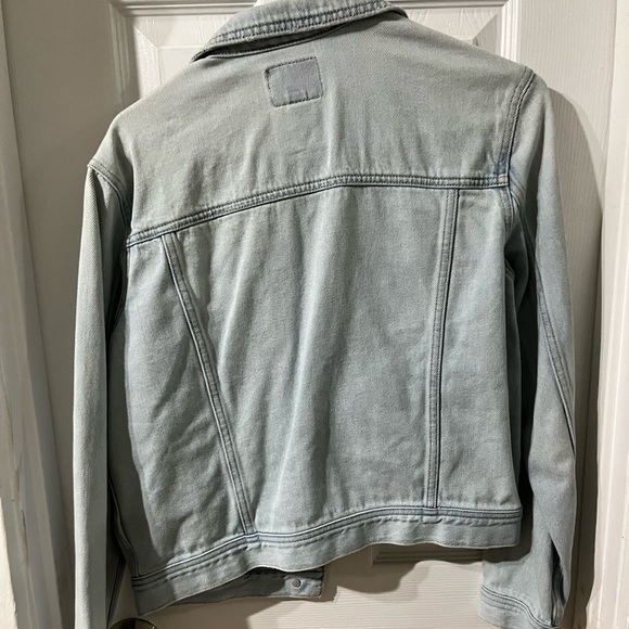 Jean jacket - Picture 2 of 3